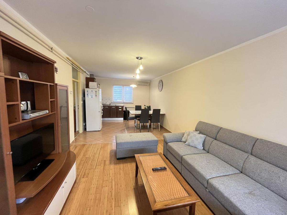 Apartment Gortanova Pula